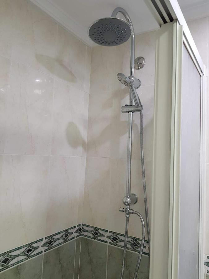 Estudio con balcón